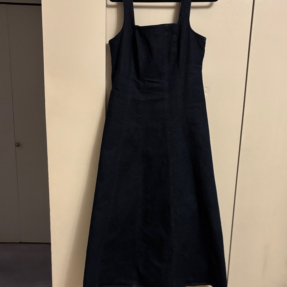 Abercrombie & Fitch Black Dress